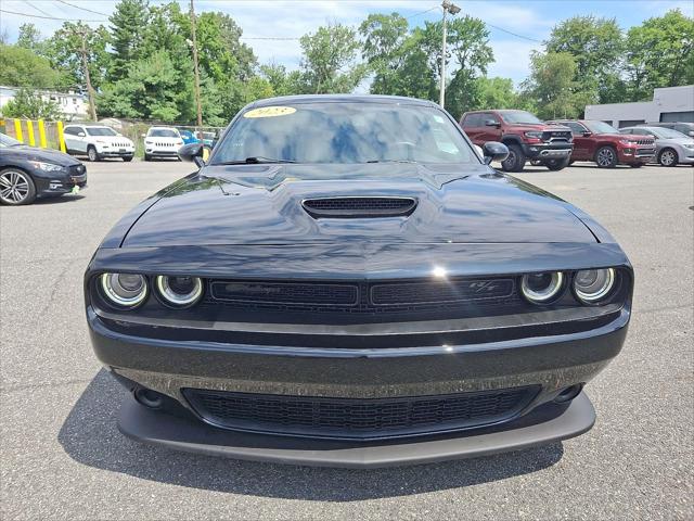 2023 Dodge Challenger R/T 2023 Dodge Challenger R/T