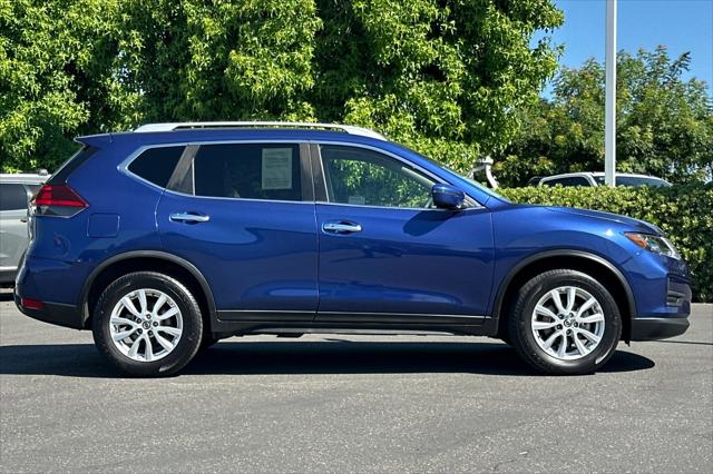 2020 Nissan Rogue SV FWD