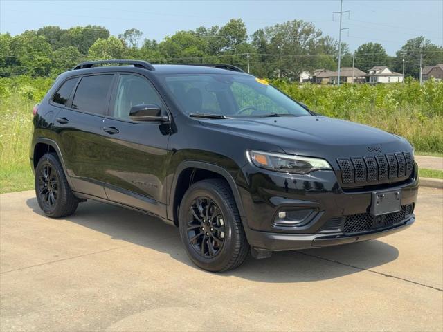 2023 Jeep Cherokee Altitude Lux 4x4