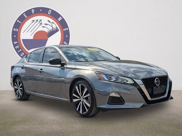 2022 Nissan Altima SR FWD