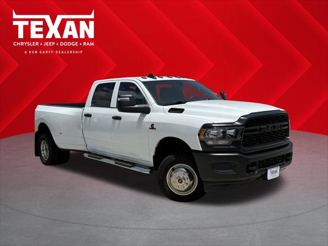 2024 RAM 3500 Tradesman Crew Cab 4x4 8 Box