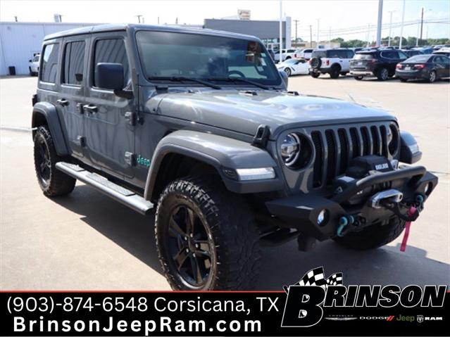 2020 Jeep Wrangler Unlimited Sahara Altitude 4X4