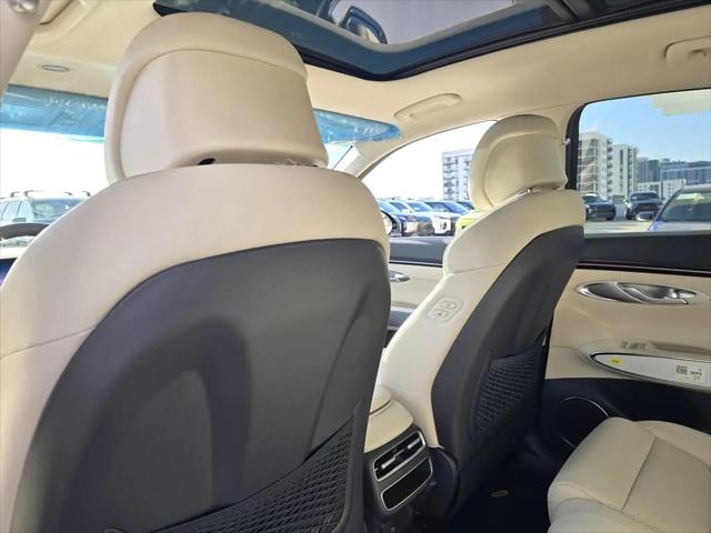 2026 Genesis GV70 2.5T Select