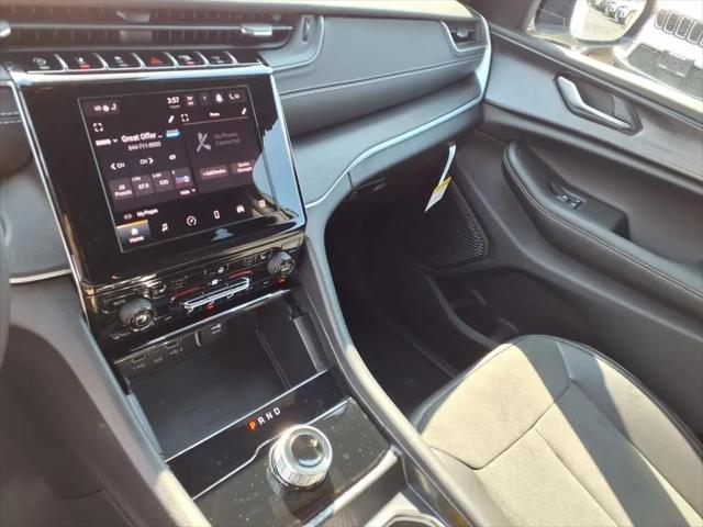 2025 Jeep Grand Cherokee L Altitude X 4x4