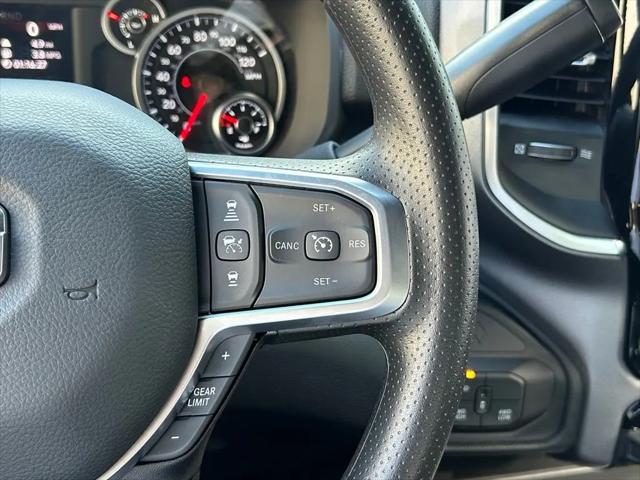2025 Ram 3500 Tradesman/Big Horn