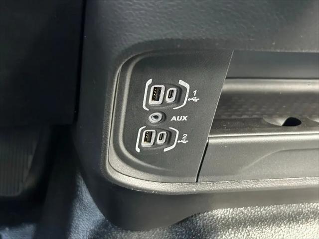 2025 Ram 3500 Tradesman/Big Horn