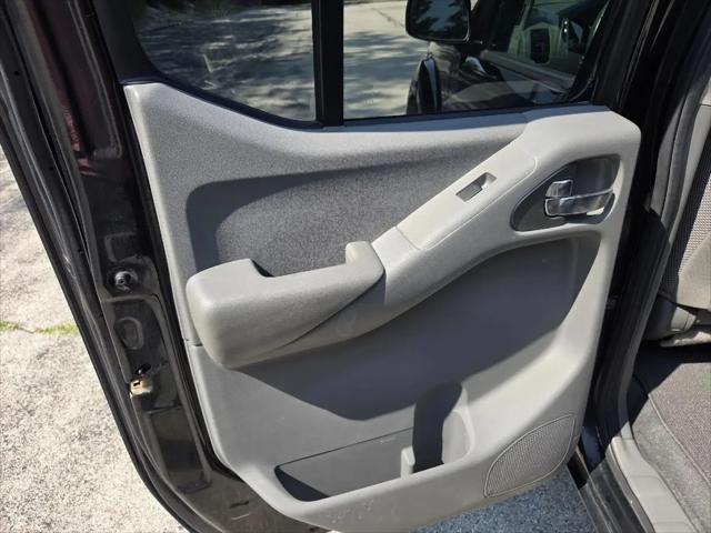 2021 Nissan Frontier Crew Cab SV 4x4
