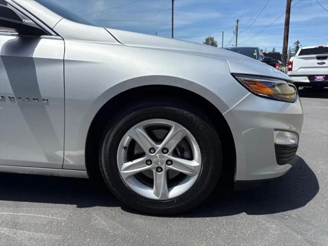 2020 Chevrolet Malibu FWD 1FL