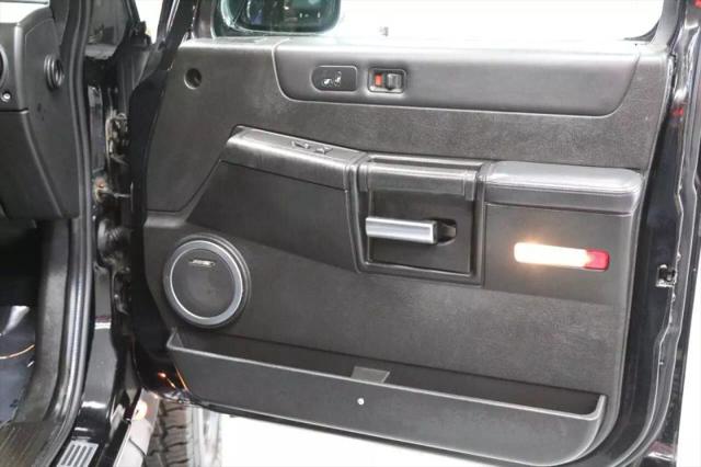 2005 HUMMER H2 Base