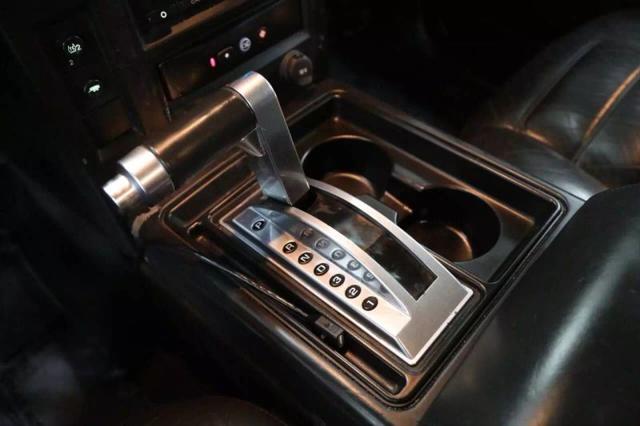 2005 HUMMER H2 Base
