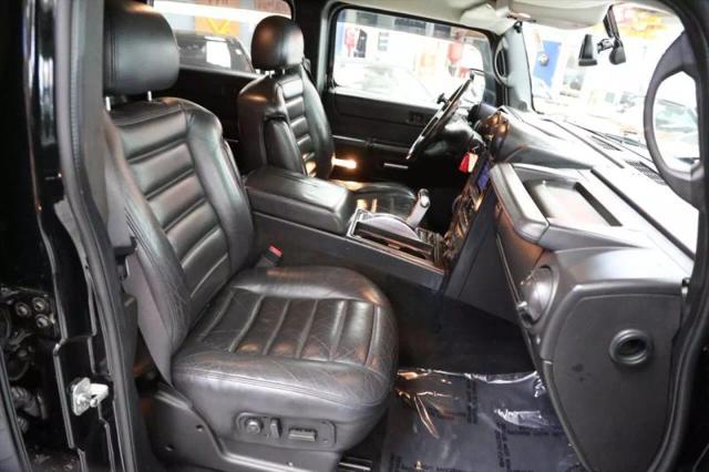 2005 HUMMER H2 Base