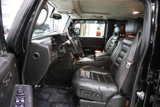 2005 HUMMER H2 Base