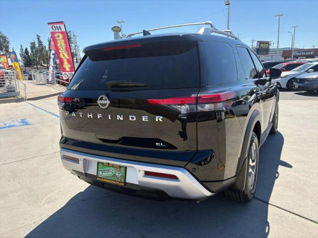 2023 Nissan Pathfinder SL FWD