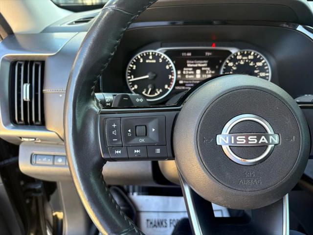 2023 Nissan Pathfinder SL FWD
