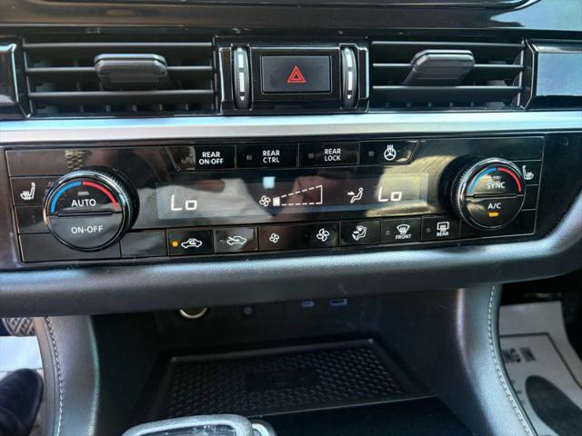 2023 Nissan Pathfinder SL FWD