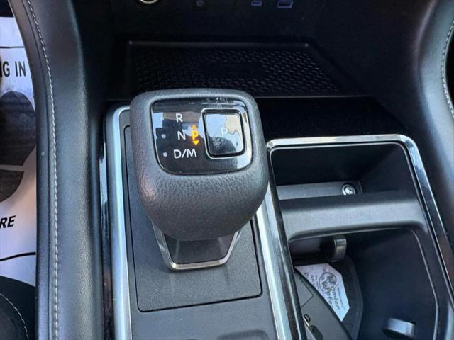 2023 Nissan Pathfinder SL FWD