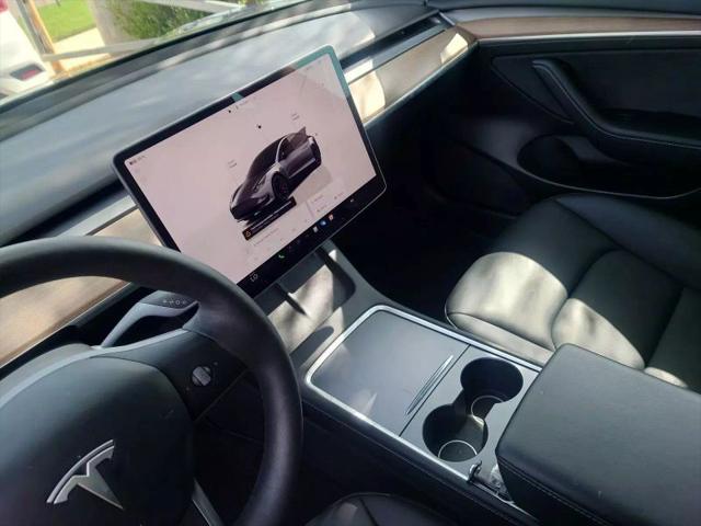 2022 Tesla Model 3 Performance Dual Motor All-Wheel Drive