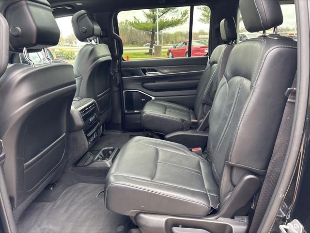 2022 Jeep Wagoneer Series III 4x4