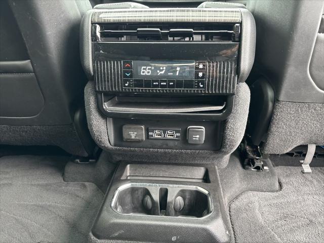 2022 Jeep Wagoneer Series III 4x4