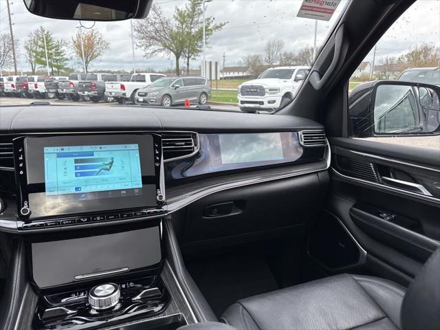 2022 Jeep Wagoneer Series III 4x4