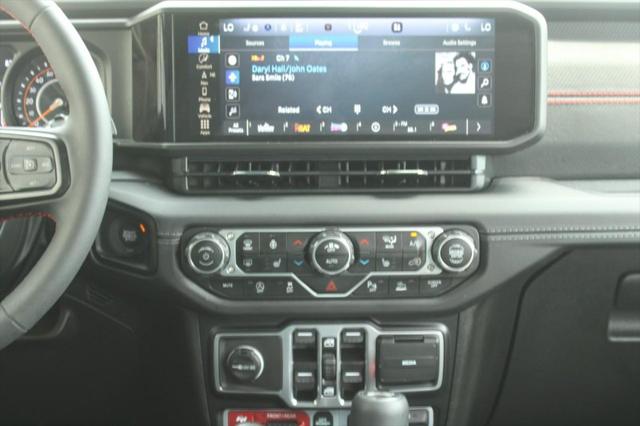 2024 Jeep Wrangler 4-Door Recon 4x4