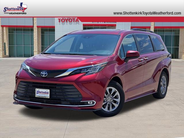 2023 Toyota Sienna XLE