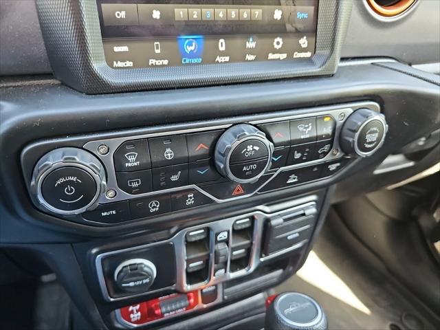 2022 Jeep Gladiator Sport