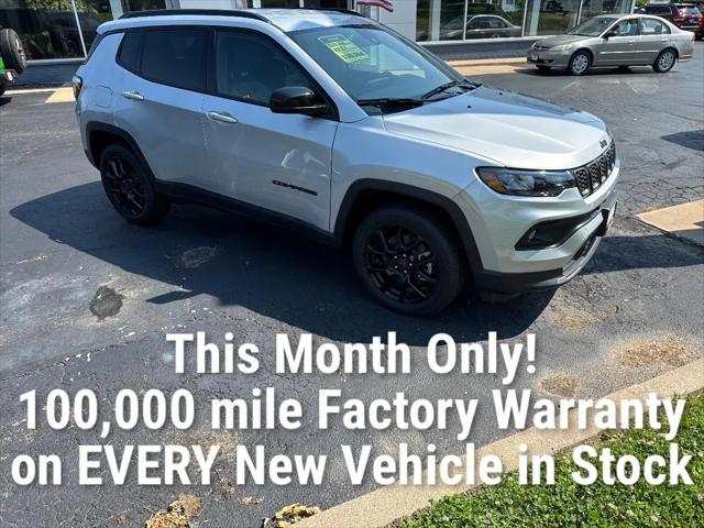 2025 Jeep Compass COMPASS LATITUDE 4X4