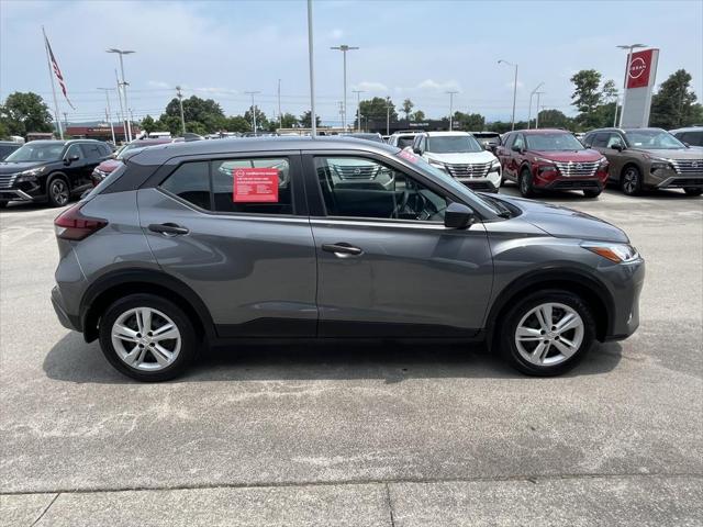 2024 Nissan Kicks S Xtronic CVT