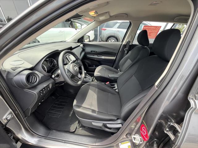 2024 Nissan Kicks S Xtronic CVT