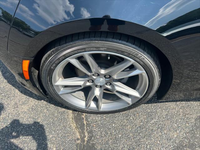 2019 Chevrolet Camaro 1LT