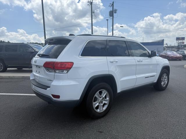 2017 Jeep Grand Cherokee Laredo 4x2