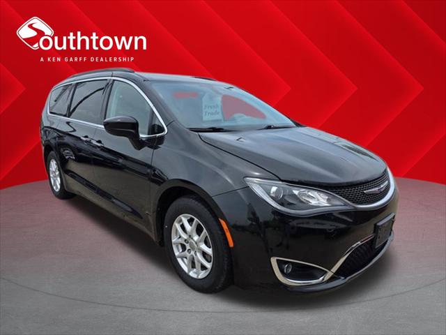2017 Chrysler Pacifica Touring Plus