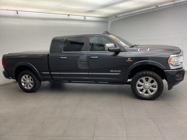 2022 RAM 2500 Limited Mega Cab 4x4 64 Box