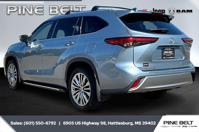 2023 Toyota Highlander Platinum