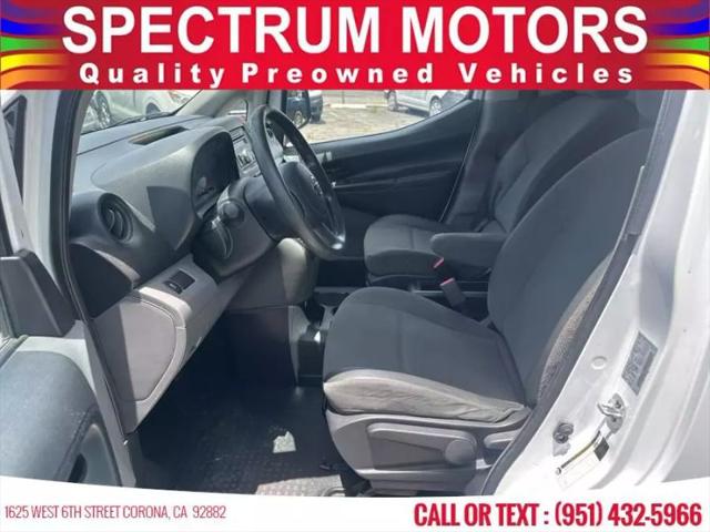 2017 Nissan NV200 S