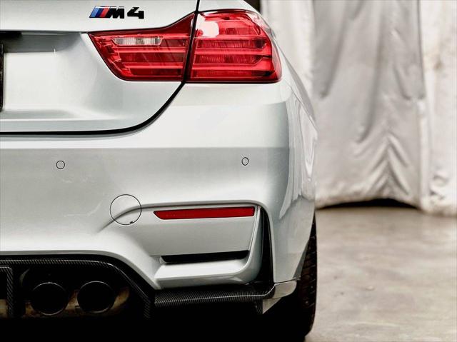 2017 BMW M4 Standard