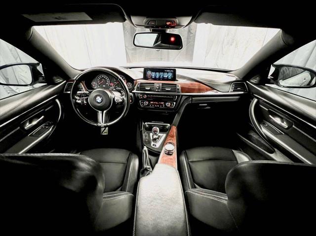2017 BMW M4 Standard