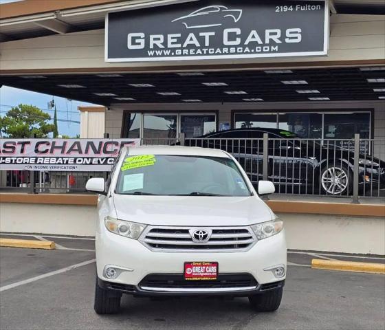 2012 Toyota Highlander SE