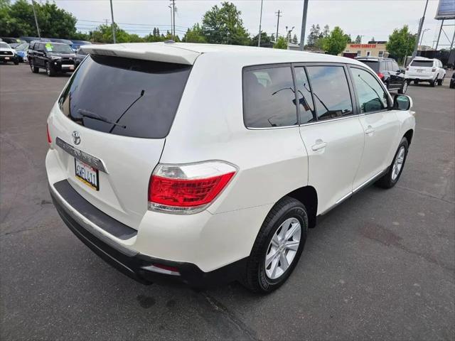 2012 Toyota Highlander SE