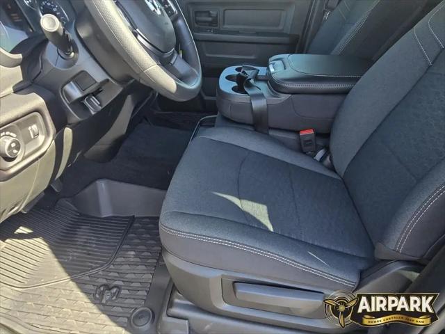 2025 Ram 2500 Tradesman Crew Cab 4x4 64 Box