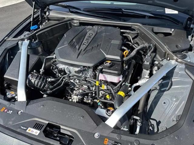 2026 Genesis G70 2.5T RWD