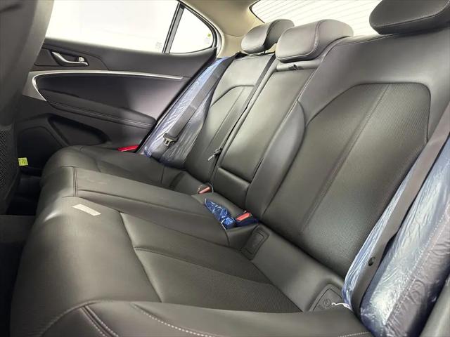 2026 Genesis G70 2.5T RWD
