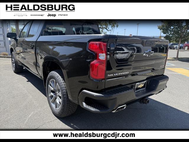 2021 Chevrolet Silverado 1500 4WD Crew Cab Short Bed RST