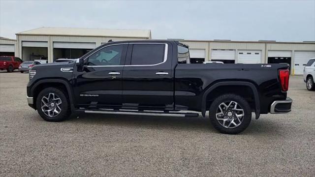 2023 GMC Sierra 1500 4WD Crew Cab Standard Box SLT