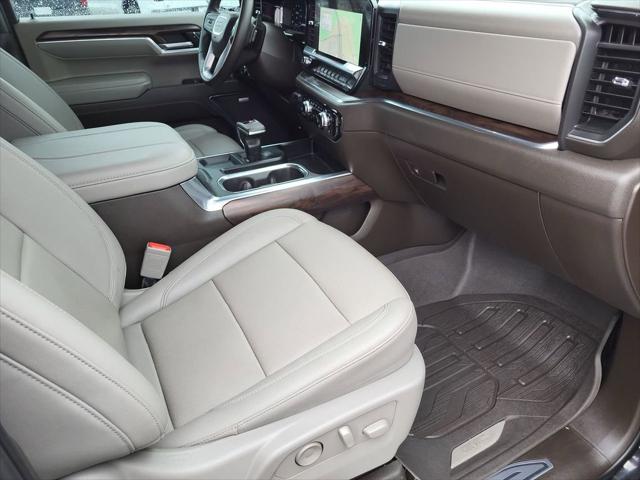 2023 GMC Sierra 1500 4WD Crew Cab Standard Box SLT