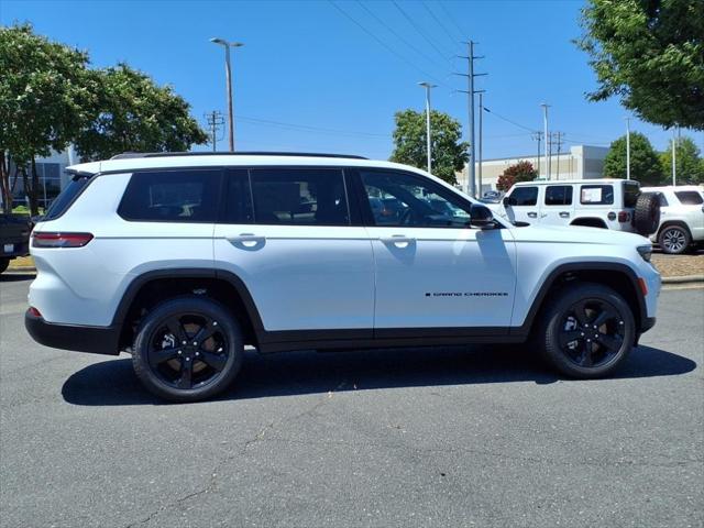 2025 Jeep Grand Cherokee L Limited 4x4