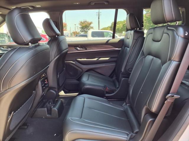 2025 Jeep Grand Cherokee L Limited 4x4