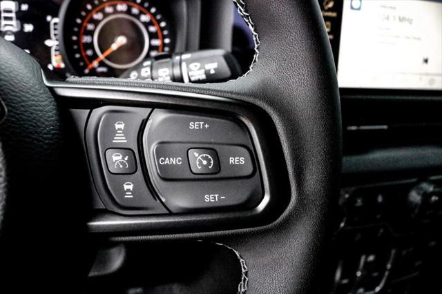 2025 Jeep Wrangler 4-Door Willys 4x4
