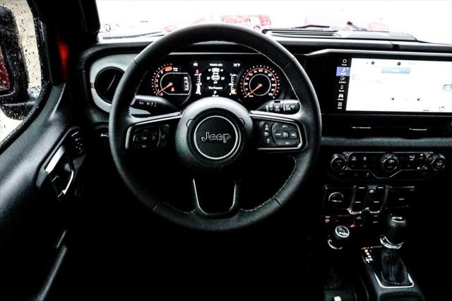 2025 Jeep Wrangler 4-Door Willys 4x4